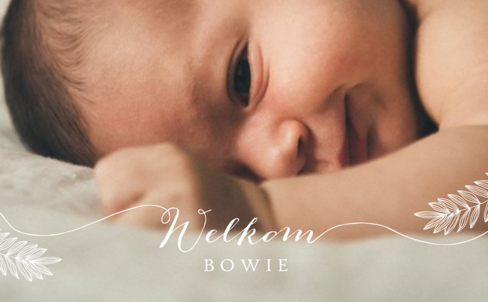 Geboortekaartje met foto en prachtige typografie