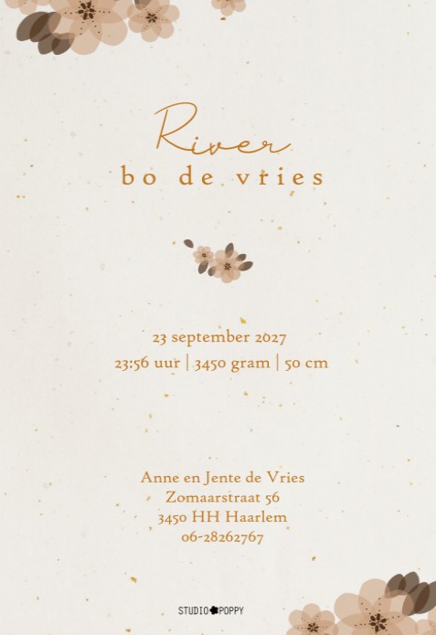 Geboortekaartje met bloemen en foliedruk in bruin tinten. Het gerecycle papier look geeft het een speciale uitstraling, een beetje vintage. De bloemen geboortekaart is er ook in dubbele variant.