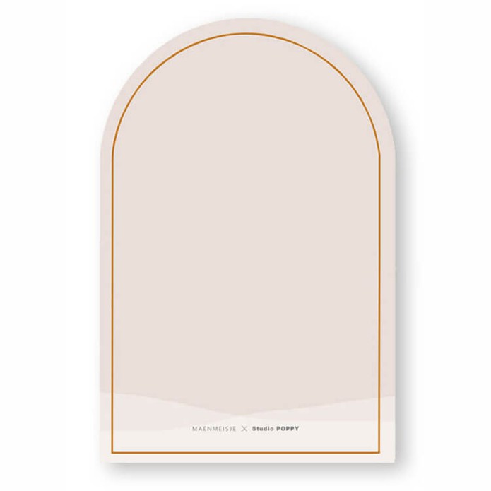 Een uniek geboortekaartje in boogvorm met handgetekende beren. Prachtige lijntekeningen van bosdieren zijn te selecteren in deze collectie samen met Maenmeisje. De roestkleuren zijn zorgvuldig gekozen maar je mag uiteraard jouw eigen combinaties bepalen.