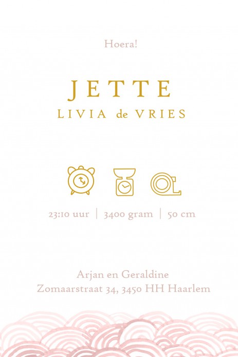 Een heel stijlvol geboortekaartje met walvis in goudfolie en hand geschilderde waterboogjes. De combinatie watercolor met folie is geweldig. Met de editor kun je zelf aan de slag met het ontwerp en maak het helemaal eigen!