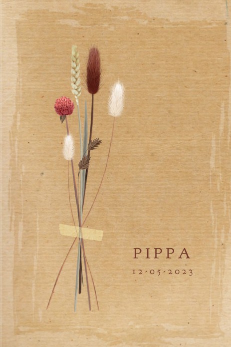 Geboortekaartje kraft met droogbloemen
