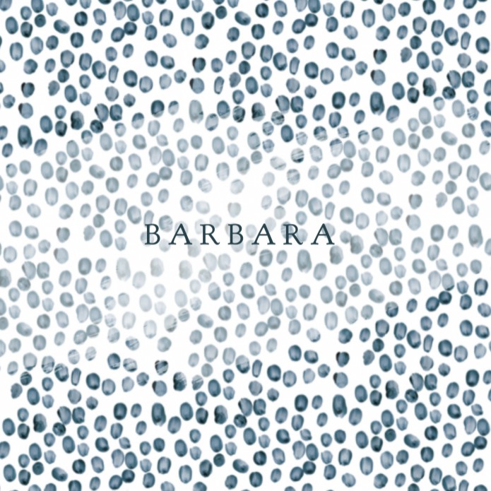 Vierkant geboortekaartje met vingerverf stipjes