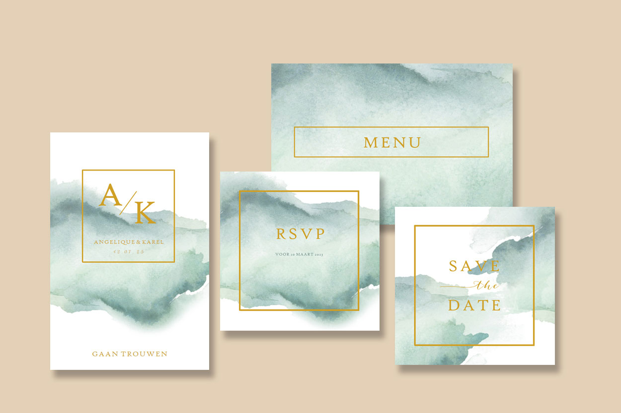 Huisstijl trouwerij met trouwkaart, RSVP, menukaart en save the date. De huisstijl voor jullie bruiloft is een zeegroene watercolor met folie kaders en monogram. 